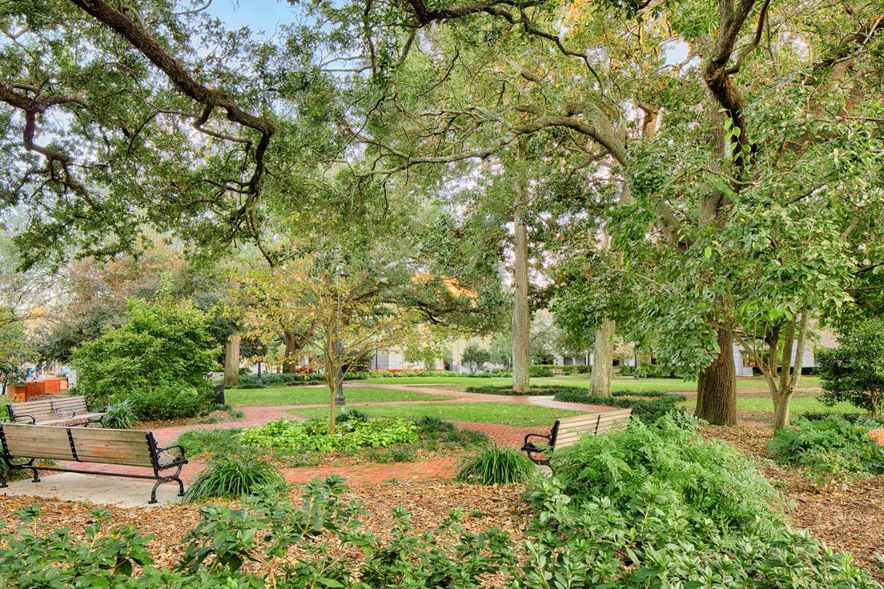 Savannah Town Exterior photo